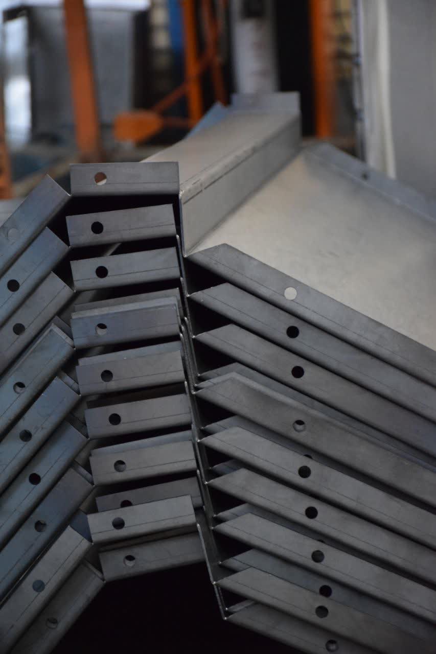 خدمات جوش لیزری