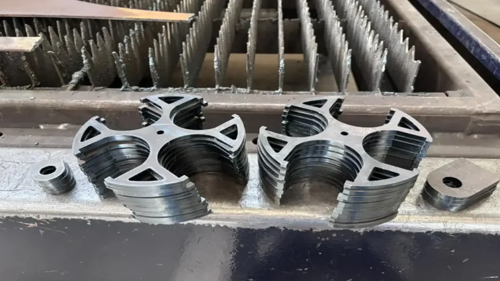 خدمات برش لیزر فایبر